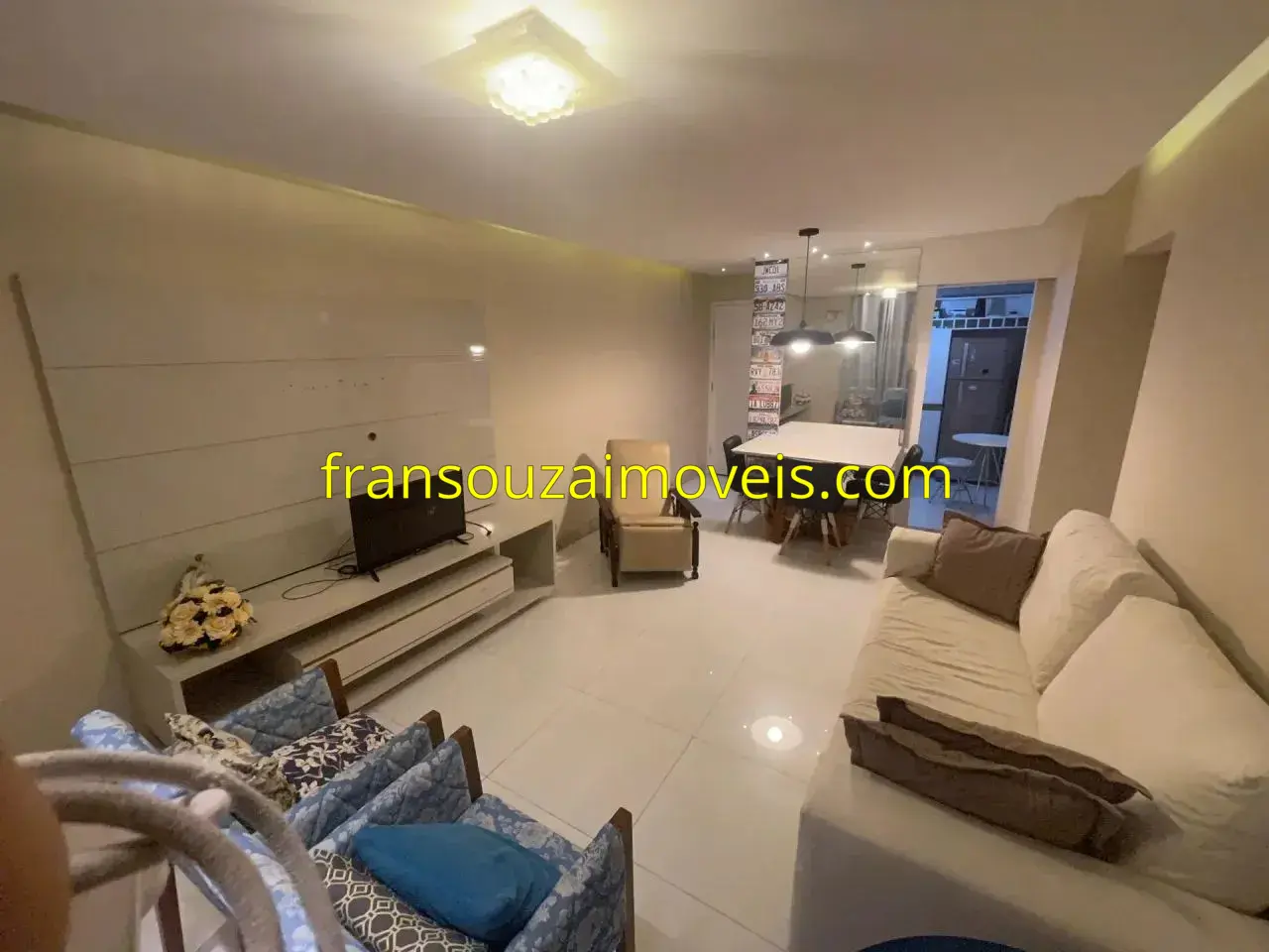 Apartamento para venda porteira fechada 3/4, suíte, ótima localização, mobiliado, Brotas S