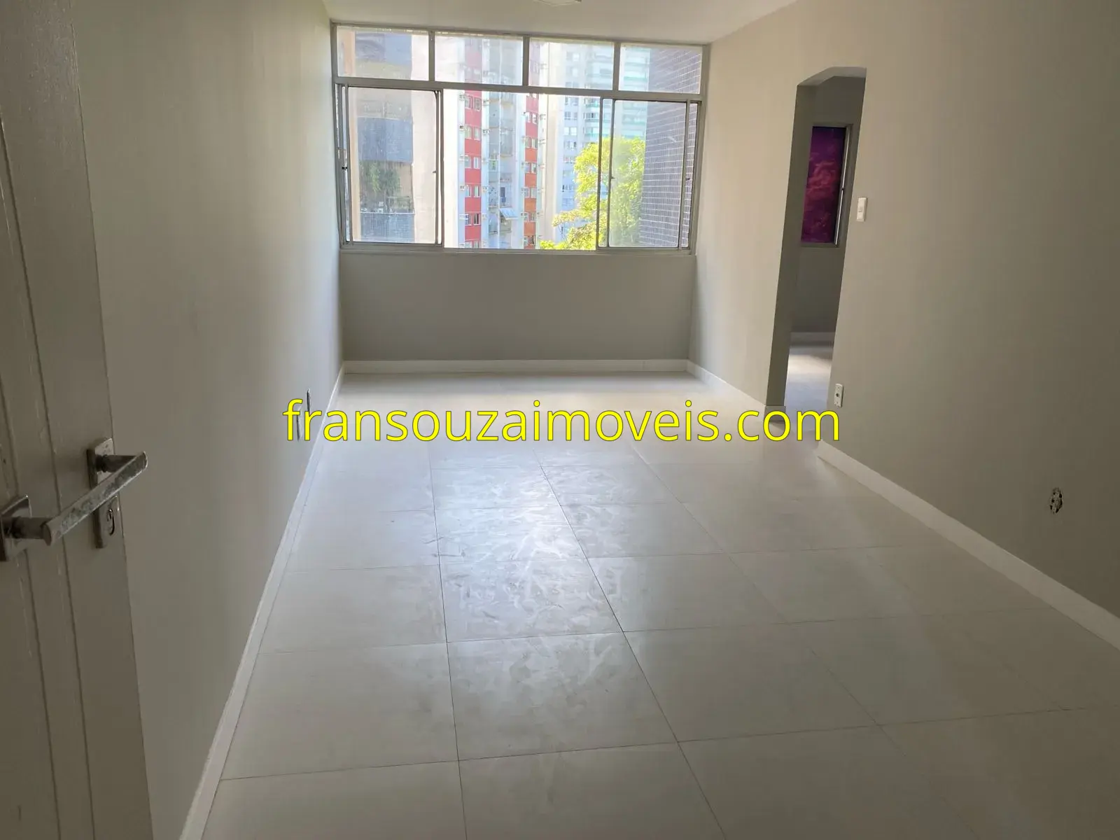 Oportunidade no Itaigara, Salvador-BA! Apartamento à venda de 3 quartos, 78m², nascente e bem localizado!